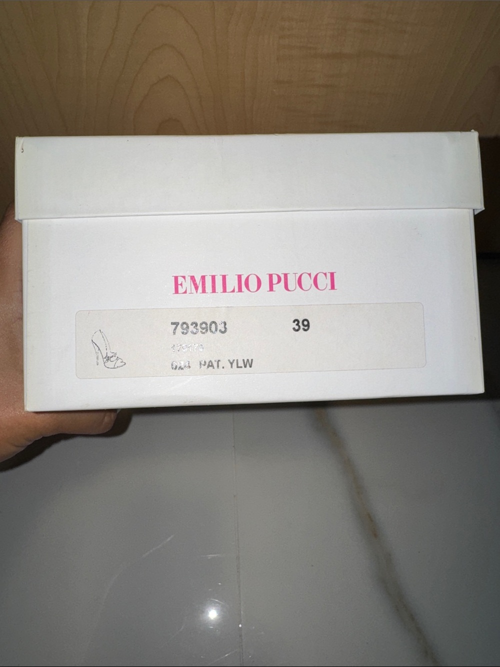 Emilio Pucci Yellow & Black Geometric Peep-Toe Heels - Picture 8 of 9